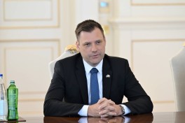 Президент Ильхам Алиев принял вице-премьера Словакии