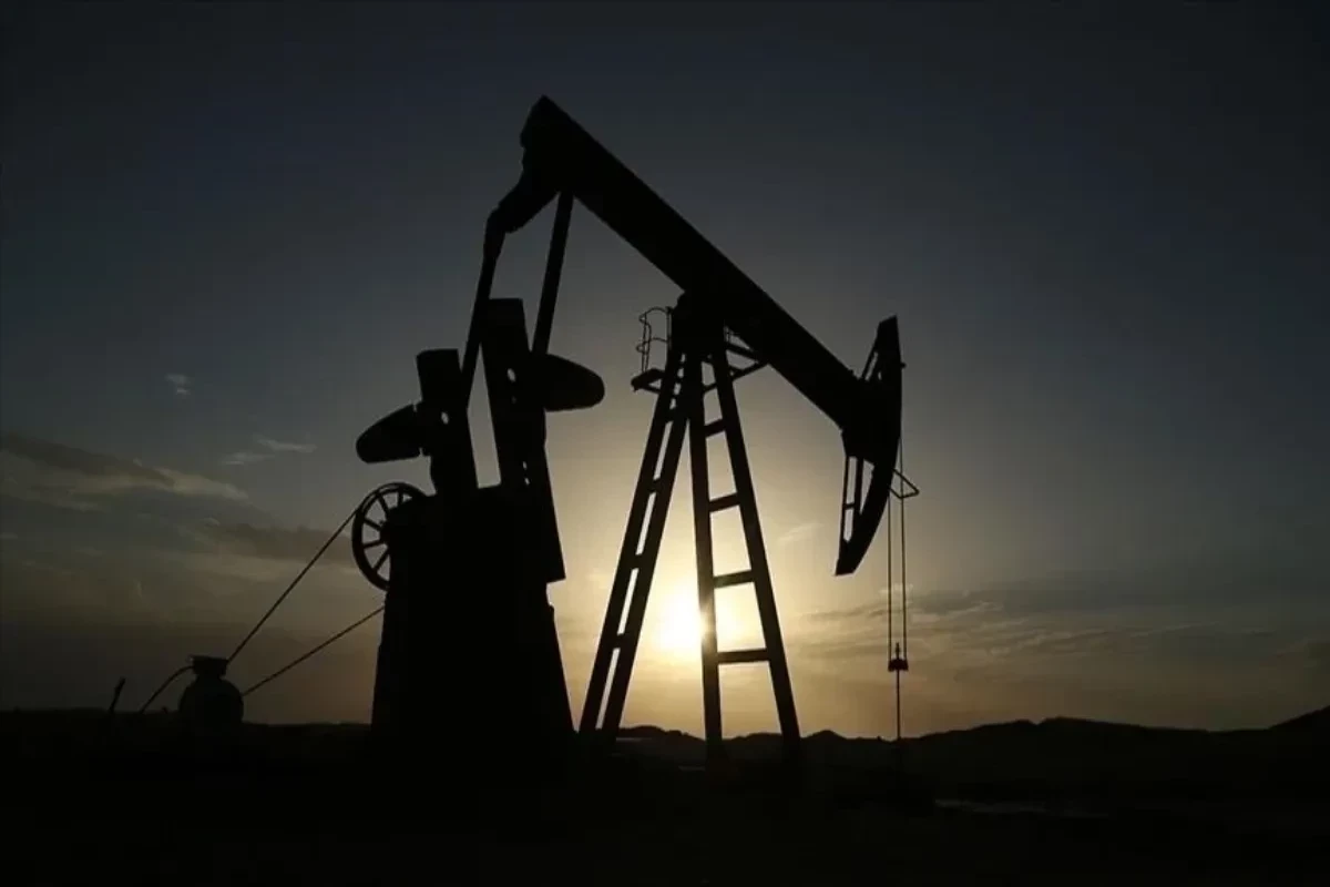 Нефть марки Brent торгуется на уровне 117 долларов за баррель