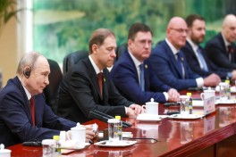Путин встретился в Пекине с лидером Китая