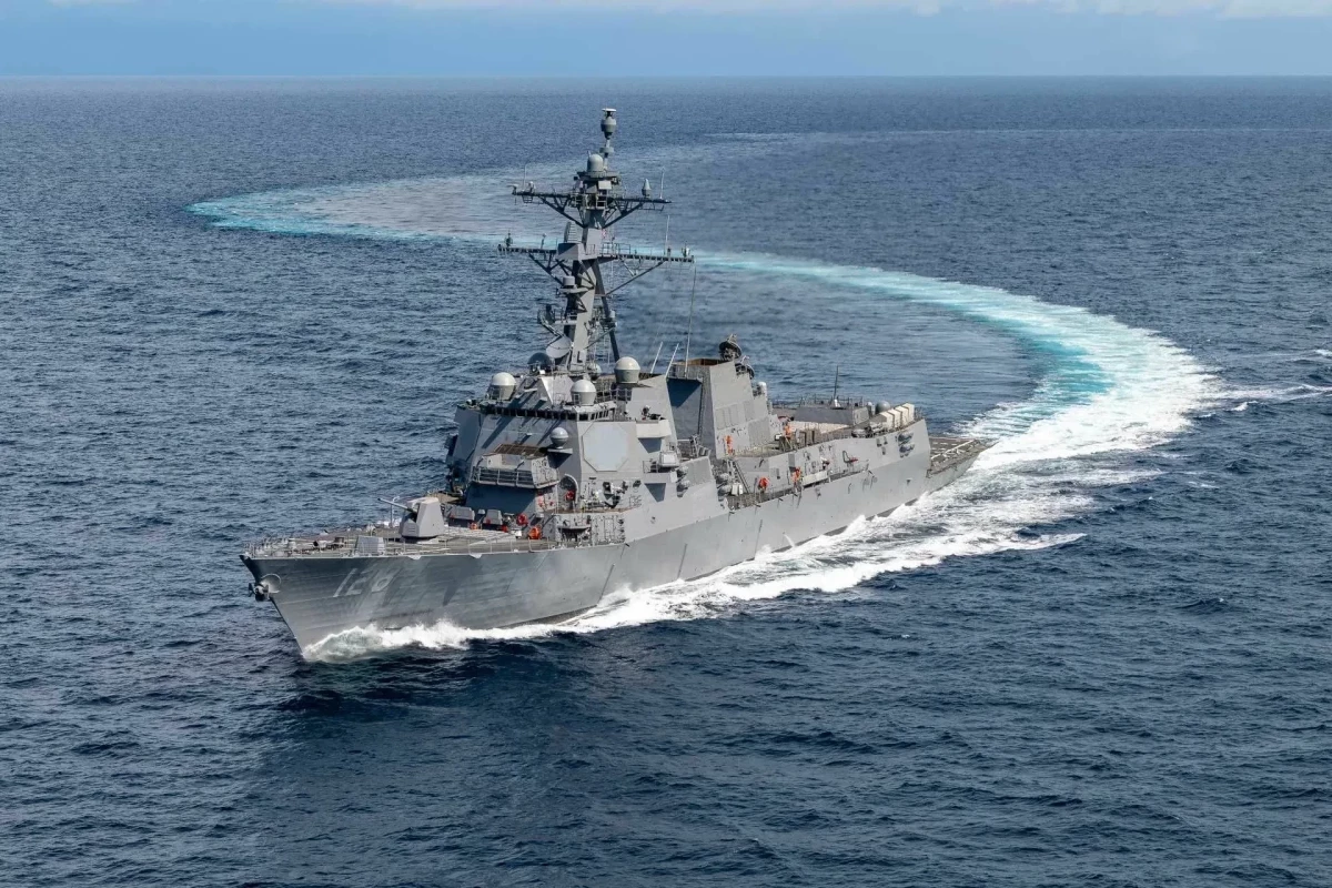 США разместили на Ближнем Востоке два эсминца, вооружённые лазерным оружием