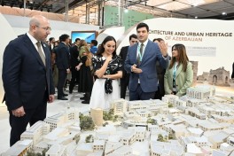 Лейла Алиева и Арзу Алиева ознакомились с выставкой Urban Expo-ФОТО 