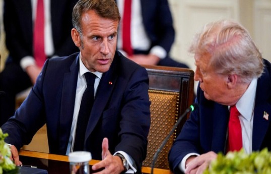Президент Франции Эмманюэль Макрон, президент США Дональд Трамп