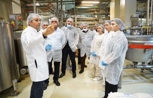 Представители СМИ ознакомились с фабрикой «Ulduz», продвигающей бренд “Made in Azerbaijan” в мире-ФОТО 