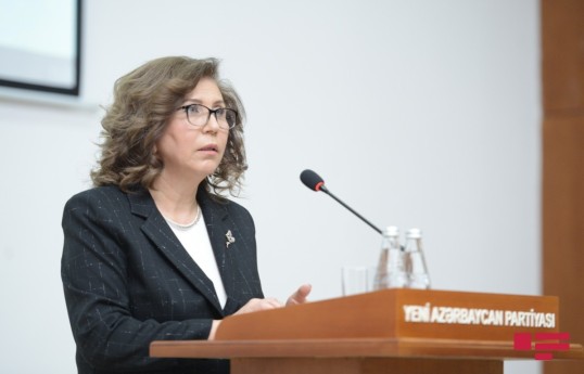 председатель Государственного комитета по проблемам семьи, женщин и детей Бахар Мурадова