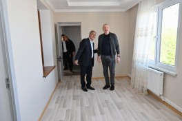 Президент Ильхам Алиев ознакомился с ходом работ в селе Беюк Галадереси Шушинского района и встретился с жителями - ФОТО-ОБНОВЛЕНО 