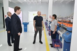 В Ханкенди состоялось открытие предприятия по производству рабочих перчаток