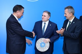 На ADEX-2026 состоялось заседание руководителей структур оборонной промышленности ОТГ