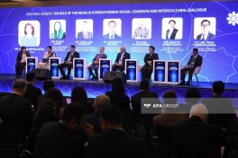 В Баку прошел Медиафорум СВМДА-ФОТО -ОБНОВЛЕНО 