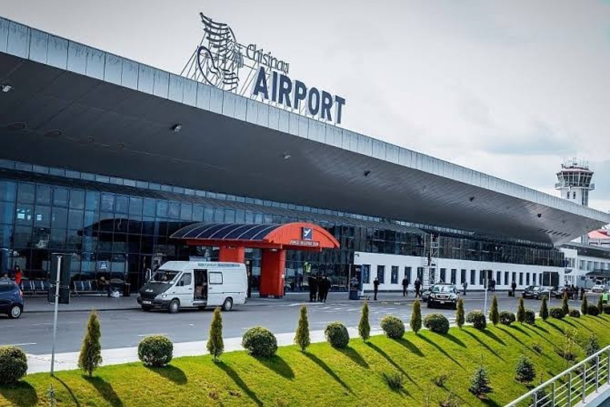 В аэропорту Кишинёва объявлена тревога из-за угрозы минирования