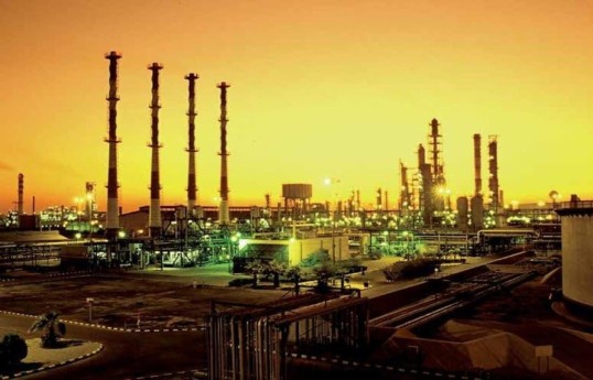 Хуситы заявили об ударах ракетами и БПЛА по объектам Aramco в Эр-Рияде