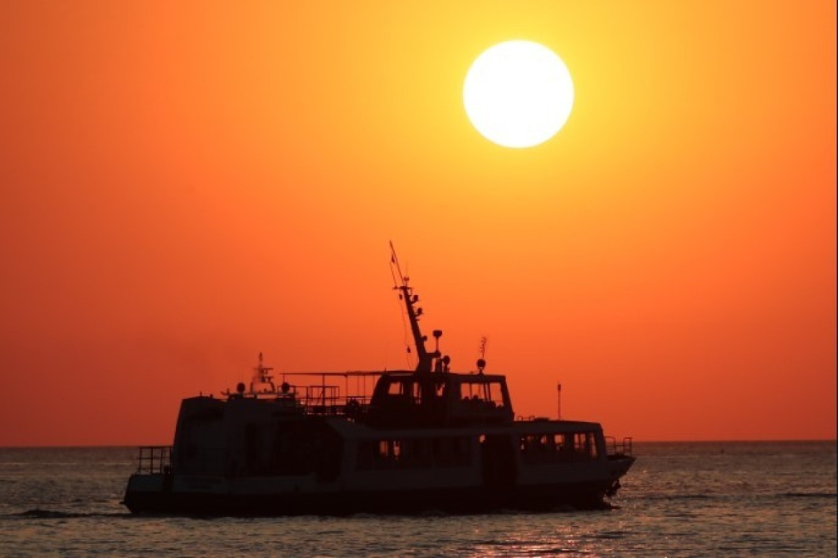 США нанесли удар по катеру в Карибском море, четыре человека погибли