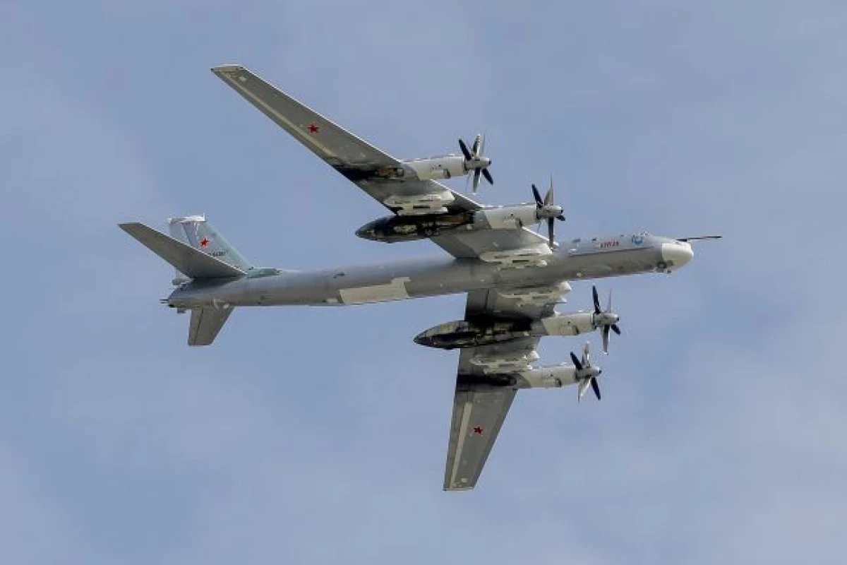 СМИ: В результате крушения Ту-95МС в России погибли 8 офицеров