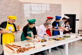 Для украинских детей организована экскурсия в Габалу, Шамахы и Шеки