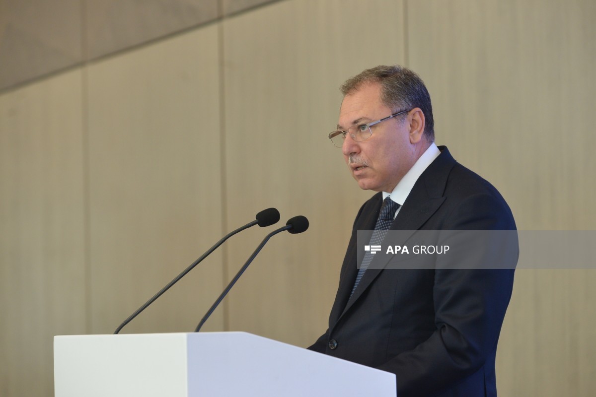 начальник Главного военно-медицинского управления Службы государственной безопасности, генерал-майор медицинской службы Руфат Алиев