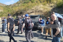 Началась поездка международных путешественников в Карабах и Восточный Зангезур -ФОТО 
