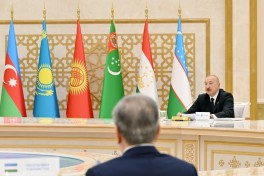 В Туркменбаши состоялась 8-я Консультативная встреча глав государств Азербайджана и Центральной Азии-ОБНОВЛЕНО-2 