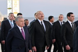 Президент Ильхам Алиев ознакомился с Фестивалем национальных блюд стран-участниц СНГ и принял участие в официальном приеме-ФОТО 