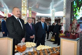 Президент Ильхам Алиев ознакомился с Фестивалем национальных блюд стран-участниц СНГ и принял участие в официальном приеме-ФОТО 
