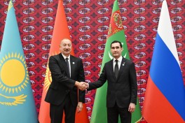 Президент Ильхам Алиев прибыл в комплекс «Аваза» для участия в заседании Совета глав государств СНГ-ОБНОВЛЕНО 