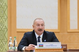 Президент Ильхам Алиев принял участие в заседании Совета глав государств СНГ в узком составе-ОБНОВЛЕНО-2 -ФОТО 