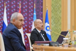 Президент Ильхам Алиев принял участие в заседании Совета глав государств СНГ в узком составе-ОБНОВЛЕНО-2 -ФОТО 