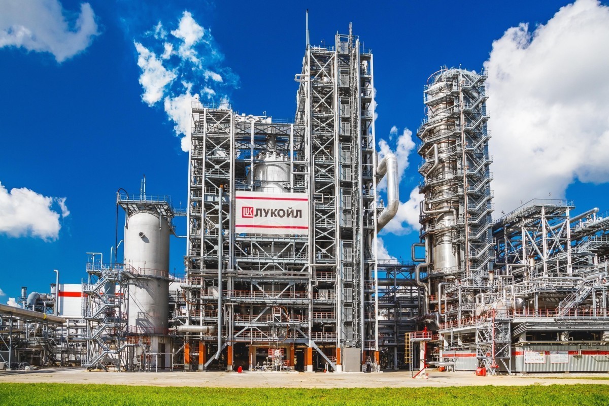 СМИ: США поддерживают продажу активов российского «Лукойла» на 20 млрд долларов