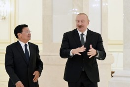 От имени Президента Ильхама Алиева дан официальный обед в честь Президента Лаоса