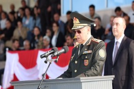 В Академии МЧС Азербайджана состоялись церемонии принятия военной присяги новобранцами и выпуска — ВИДЕО 