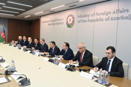 Джейхун Байрамов встретился с министром иностранных дел Китая-ОБНОВЛЕНО 