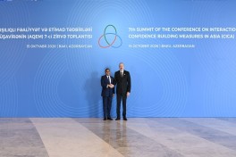 Президент Ильхам Алиев выступает на 7-м саммите СВМДА - ОБНОВЛЕНО-1 