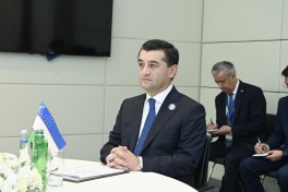 В Баку состоялась трёхсторонняя встреча глав МИД Азербайджана, Узбекистана и Туркменистана