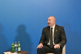 В Баку состоялась встреча президентов Азербайджана и Казахстана, они открыли Транскаспийскую волоконно-оптическую кабельную линию