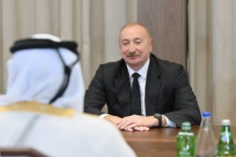 Президент Ильхам Алиев встретился с Эмиром Государства Катар