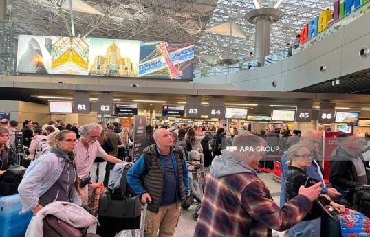 В аэропортах Москвы возникло скопление пассажиров после атак украинских беспилотников -ФОТО 