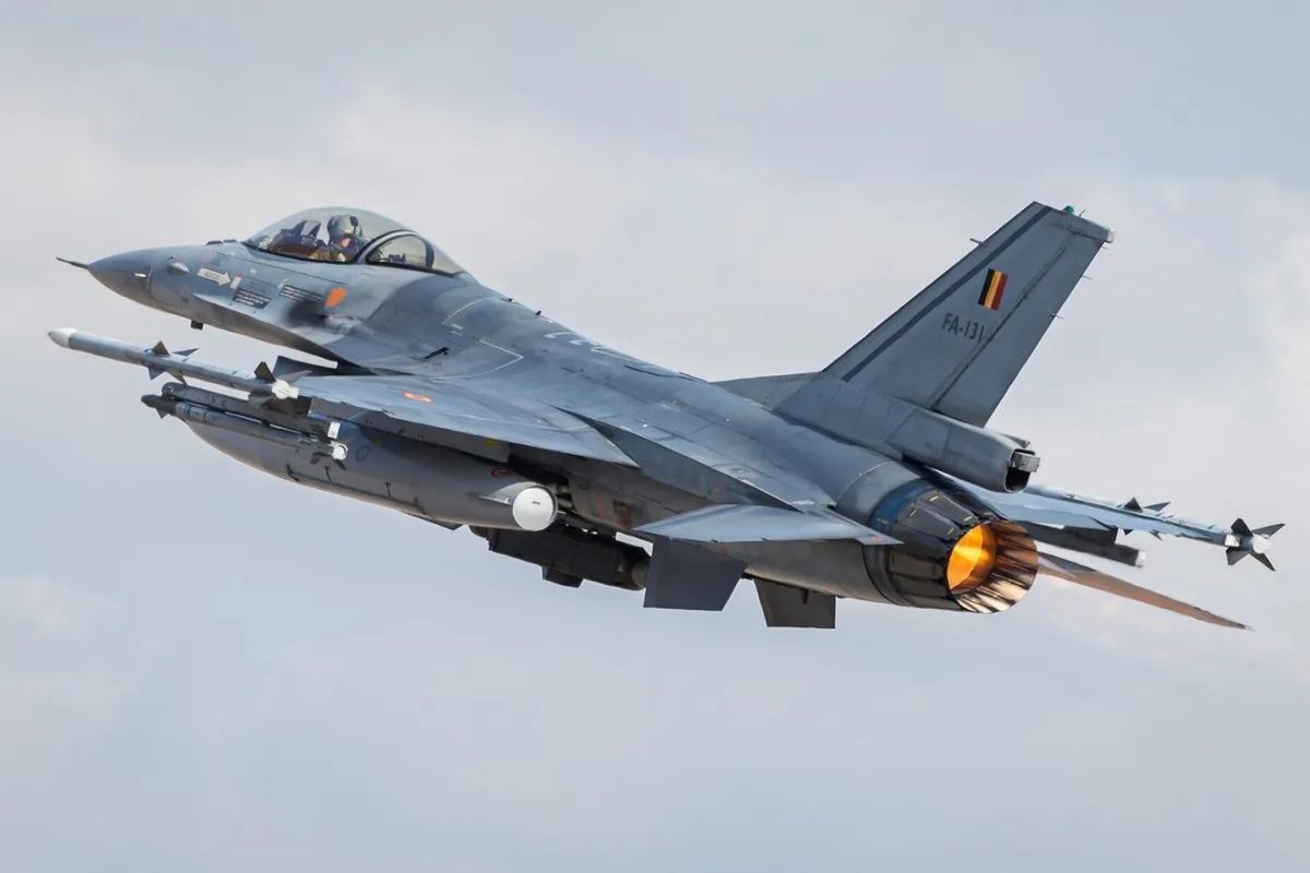 Румынские F-16 сбили два российских беспилотника над своими территориальными водами