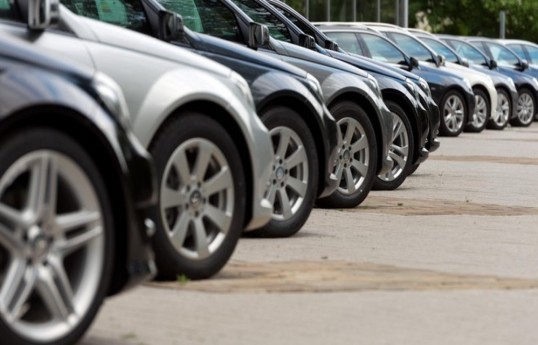 В этом году в Азербайджан импортировано около 700 электромобилей