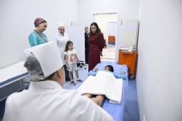 Лейла Алиева ознакомилась с деятельностью Детского оздоровительно-реабилитационного центра в городе Аркадаг-ФОТО 