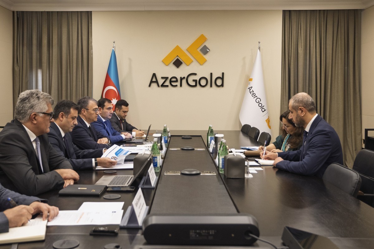В ЗАО «AzerGold» состоялась встреча с директором Азиатского банка развития по Азербайджану