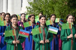 В Ашгабаде открылась международная выставка искусств MAMA «Мать-природа» -ФОТО 
