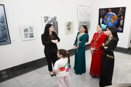 В Ашгабаде открылась международная выставка искусств MAMA «Мать-природа» -ФОТО 