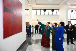 В Ашгабаде открылась международная выставка искусств MAMA «Мать-природа» -ФОТО 