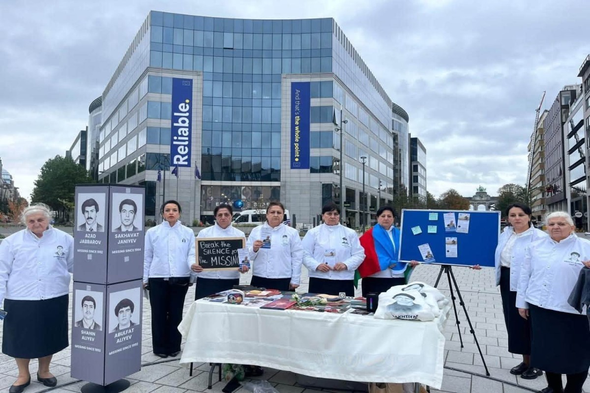В Брюсселе представлены памятные вещи пропавших без вести азербайджанцев-<span class="red_color">ФОТО