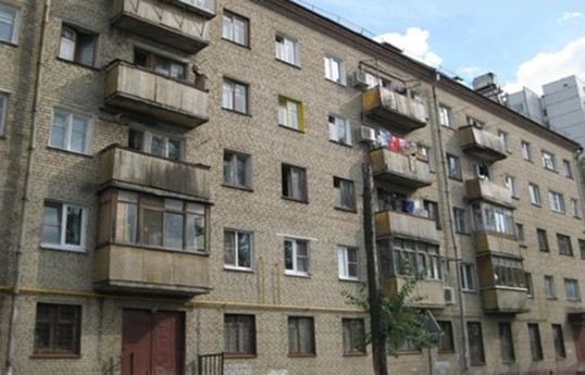 В Азербайджане здания советской постройки будут теплоизолированы к 2060 году