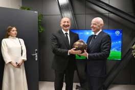 Президент Ильхам Алиев наблюдал церемонию открытия чемпионата мира и фестиваля FIFA U-15-ОБНОВЛЕНО-2 
