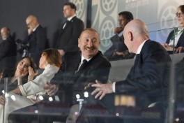 Президент Ильхам Алиев наблюдал церемонию открытия чемпионата мира и фестиваля FIFA U-15-ОБНОВЛЕНО-2 