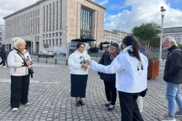 Семьи пропавших без вести азербайджанцев провели серию акций в Брюсселе — ФОТОЛЕНТА 