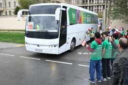 В Баку прошла акция в поддержку юных футболистов Новой Каледонии и Французской Полинезии — ФОТОЛЕНТА-ОБНОВЛЕНО 
