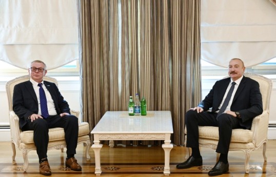 Президент Ильхам Алиев принял представителя Управления ООН по борьбе с терроризмом