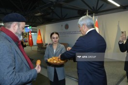 В Баку состоялась церемония открытия Кыргызского торгового дома -ФОТО 