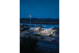 SOCAR довела число АЗС в Румынии до 100